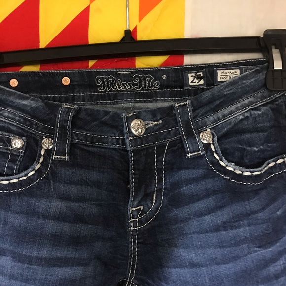 Jeans - Picture 1 of 5